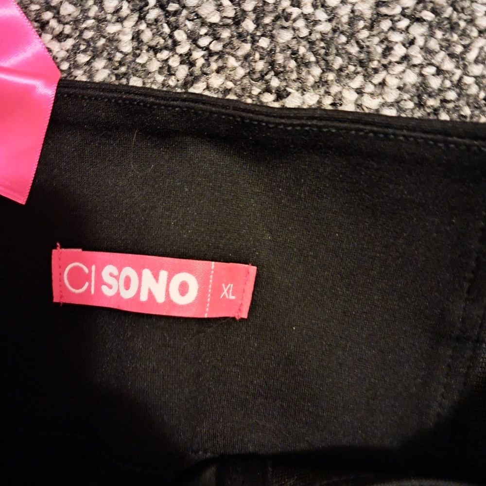 Casino petite black tight fir pant